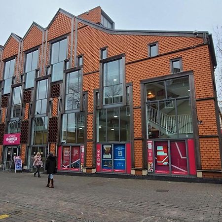 Samuels' A Duplex Apartment By Spires Accommodation In Lichfield City Centre Exterior photo