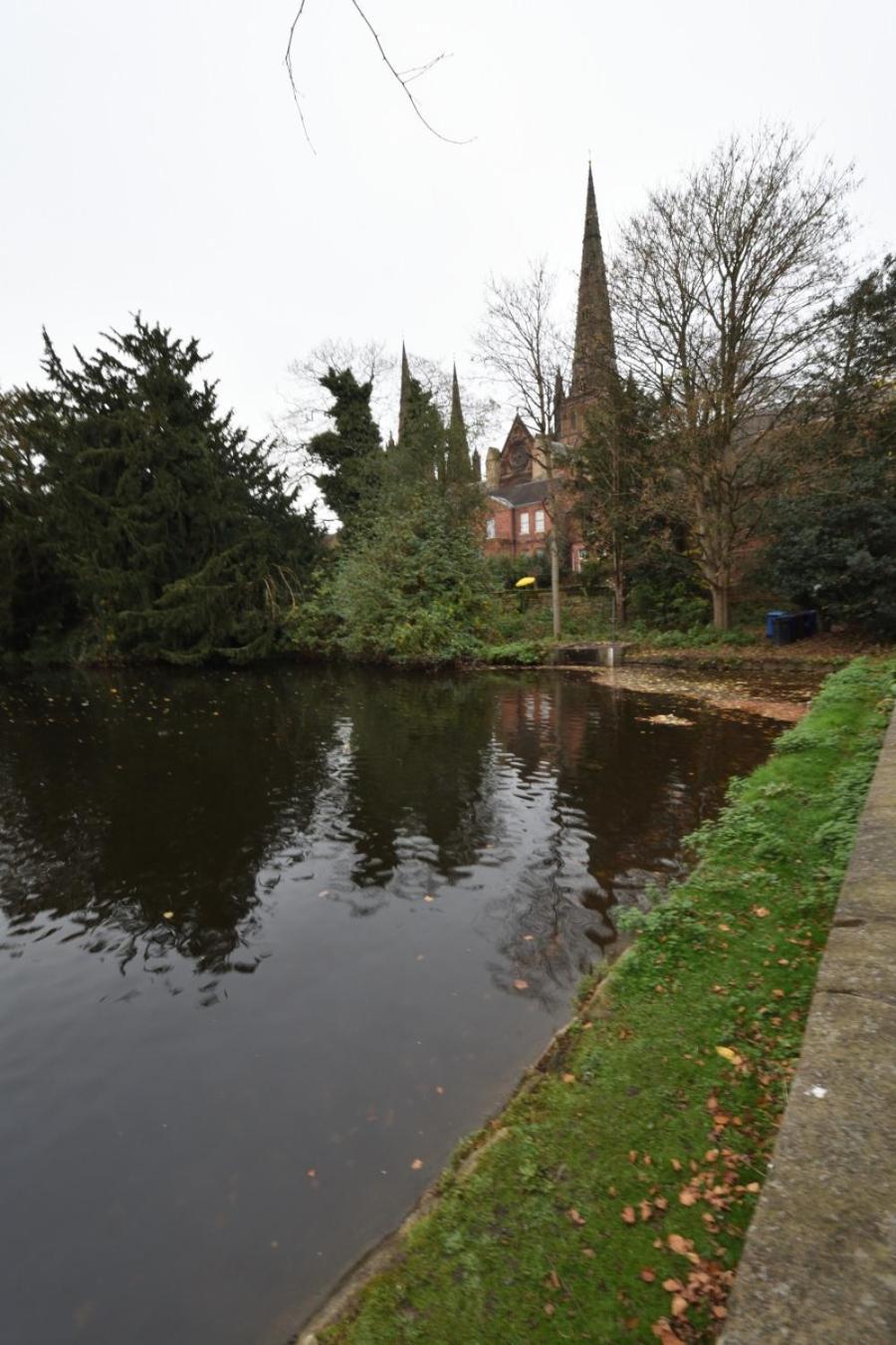 Samuels' A Duplex Apartment By Spires Accommodation In Lichfield City Centre Exterior photo
